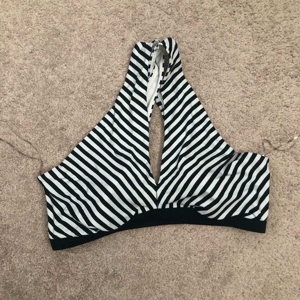 Forever 21 plus size swim top